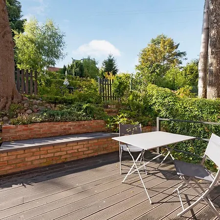 Grand - Entry - With Garden In Апартаменты *