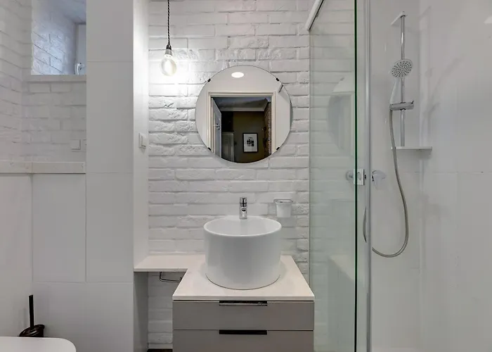 Daire Grand - Entry - With Garden In